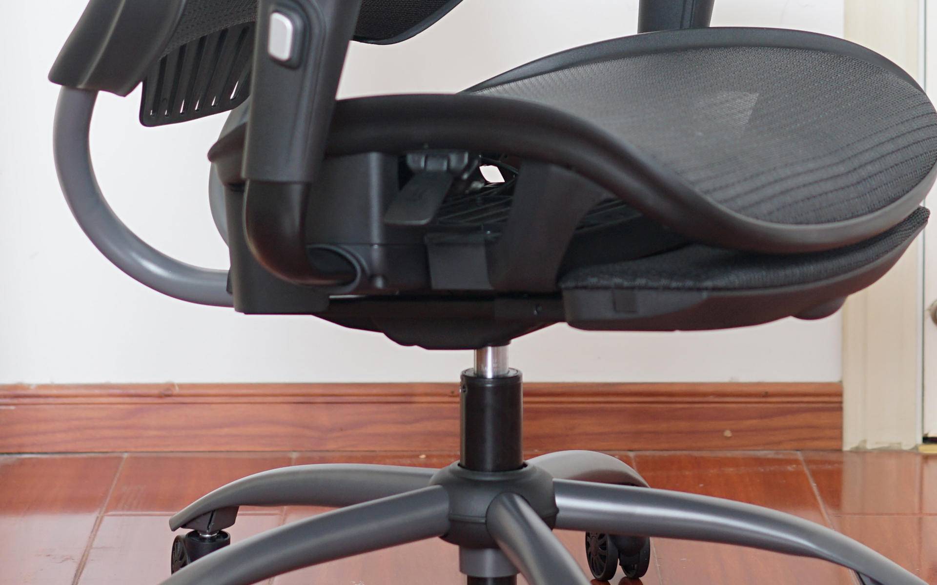 1099元买把工学转椅值不值网易严选多功能工学转椅上手实测