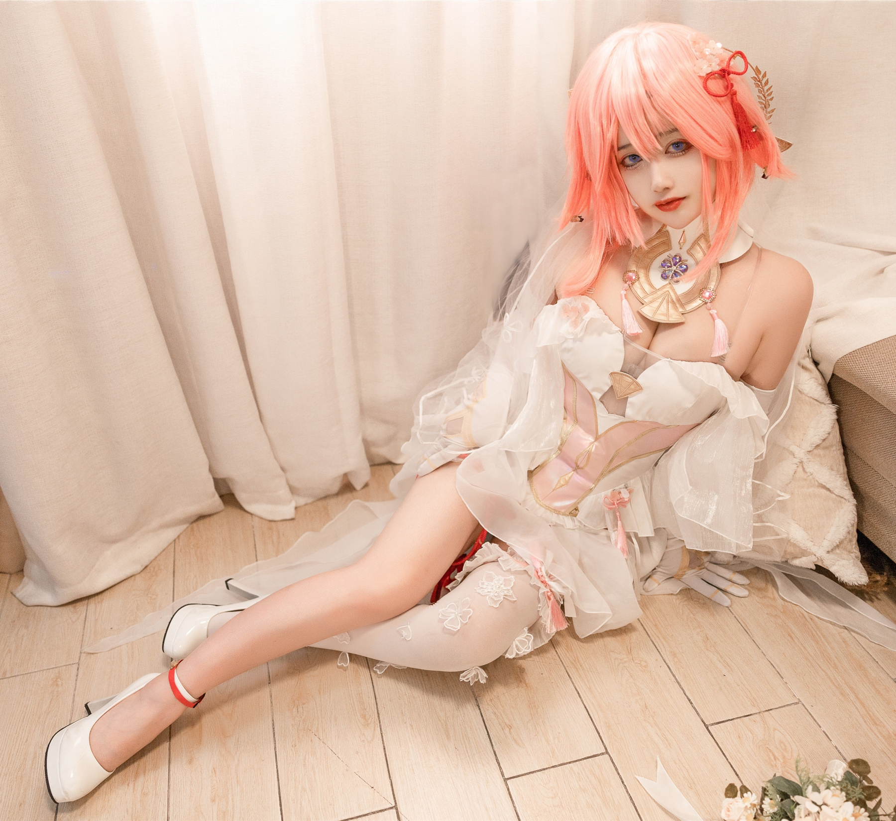 理世爱原神八重神子同人婚纱cosplay8