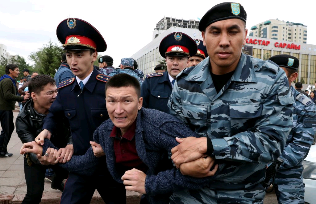 哈萨克斯坦边防军图片
