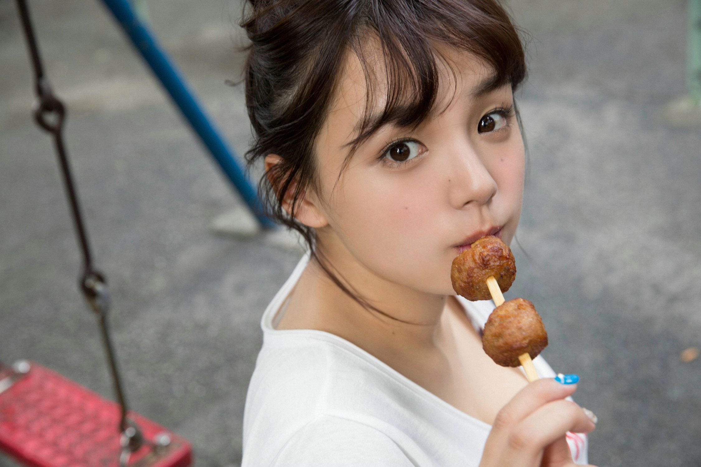 篠崎爱《in the room》写真集 [ys web] vol.6293