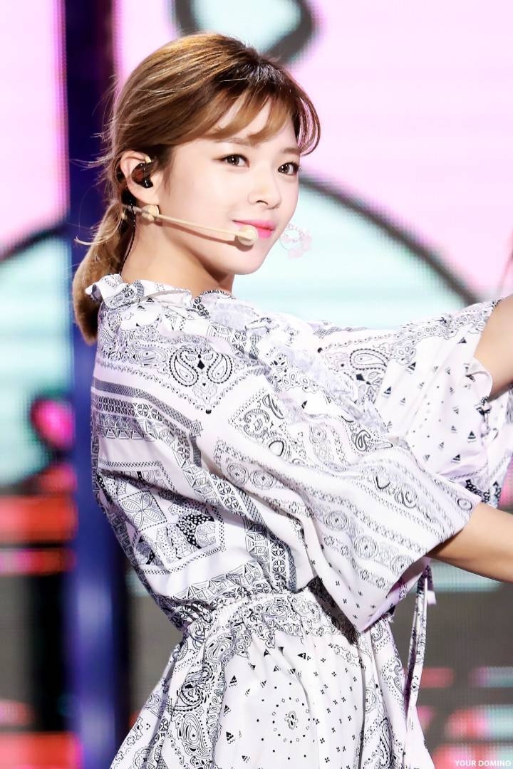 1.13-1.14韩娱资讯(7名韩国艺人学位被取消\/李