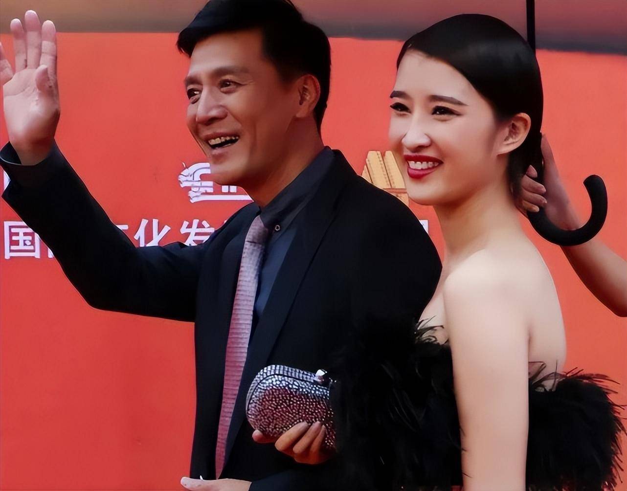 给2022年“进步最大的10位女演员”排个名，杨蓉第10，郭晓婷第3