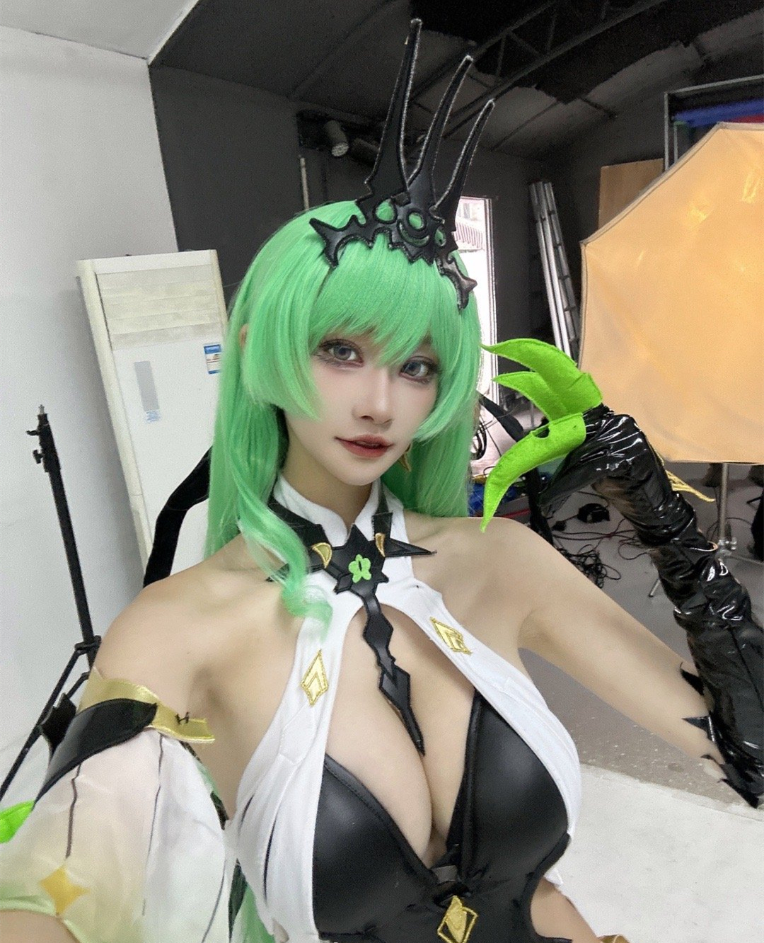 沧霁桔梗崩坏3梅比乌斯cosplay6