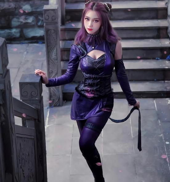 超级还原斗罗大陆cos:朱竹清的扮演者,实在是绝,宛如动画原型