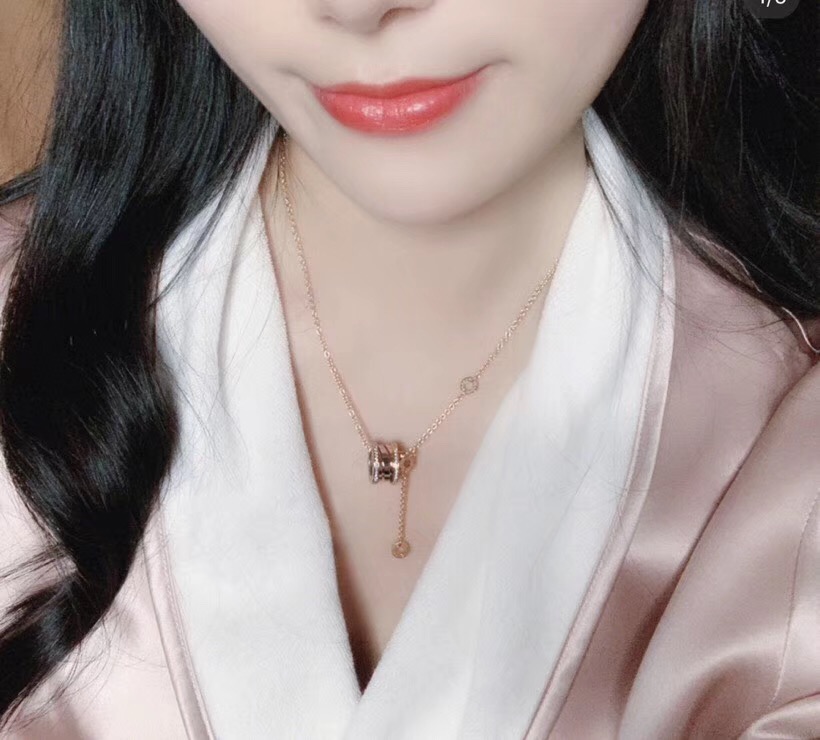 【爆料】宝格丽弹簧项链多少钱千万别买,买了你就会后悔的!