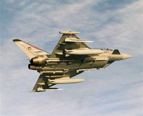 多图你们知道飞机挂架分为多少种吗