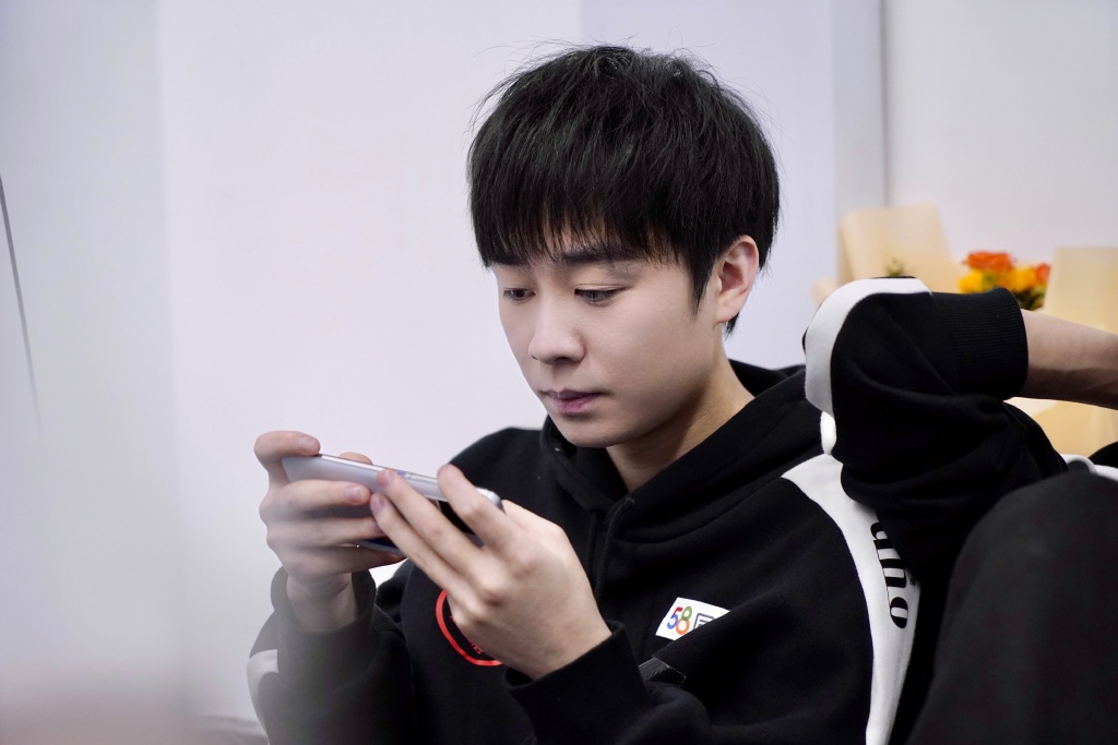 ag训练赛再换阵容gp组合归来汤汤顶替初晨啊泽也下场了