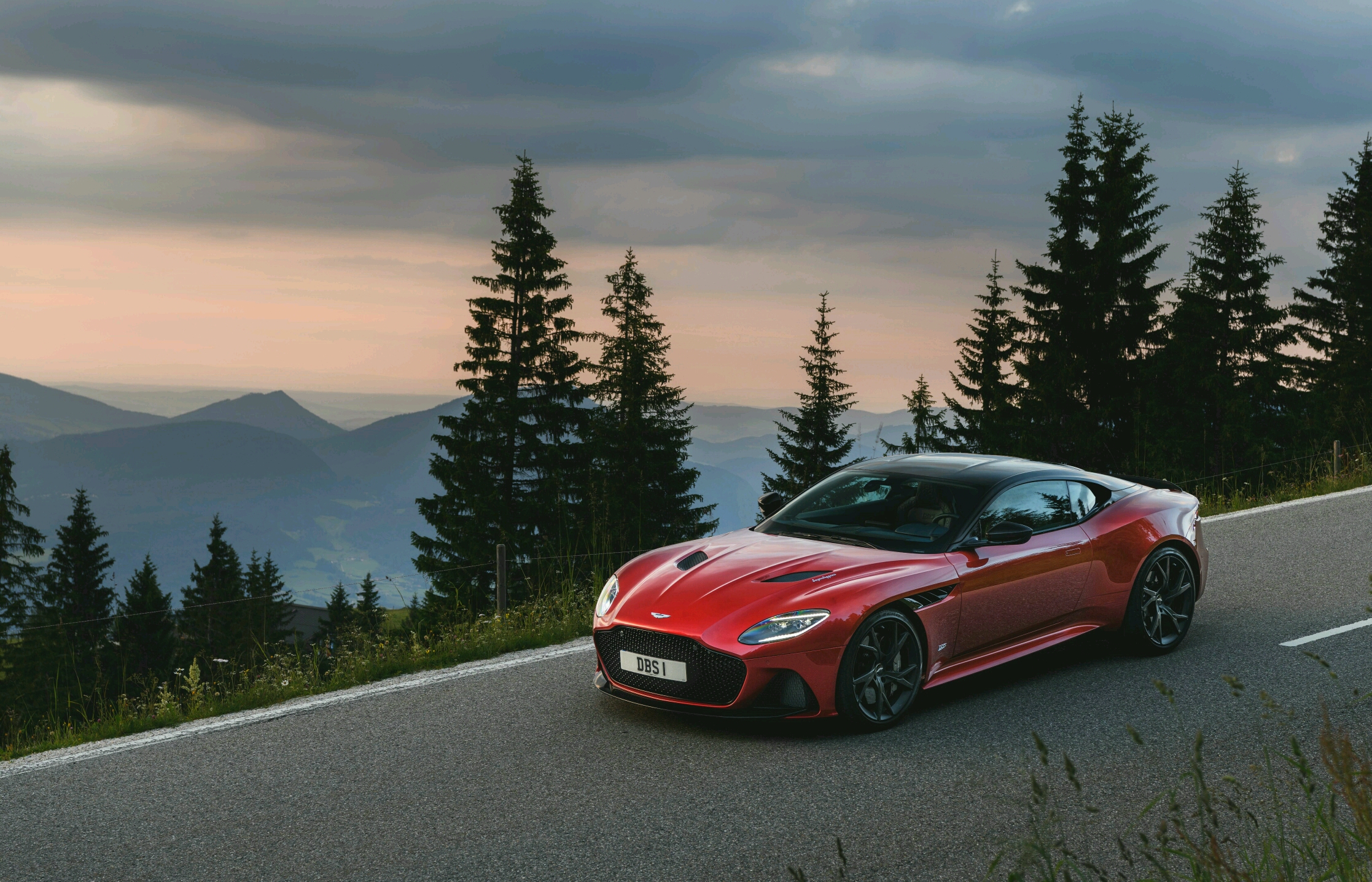 阿斯顿马丁 dbs superleggera