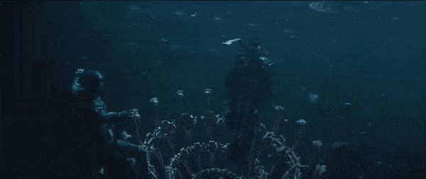 刚上映的《南海归墟》以为是烂片，却是今年盗墓电影的天花板