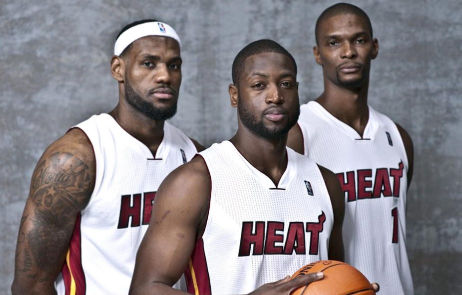 加内特更早抱团,为何球迷都将矛头指向詹姆斯?