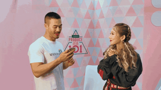 【转载】101软萌少女们到底做错了什么?要跟这个胡子壮汉诡异互动?
