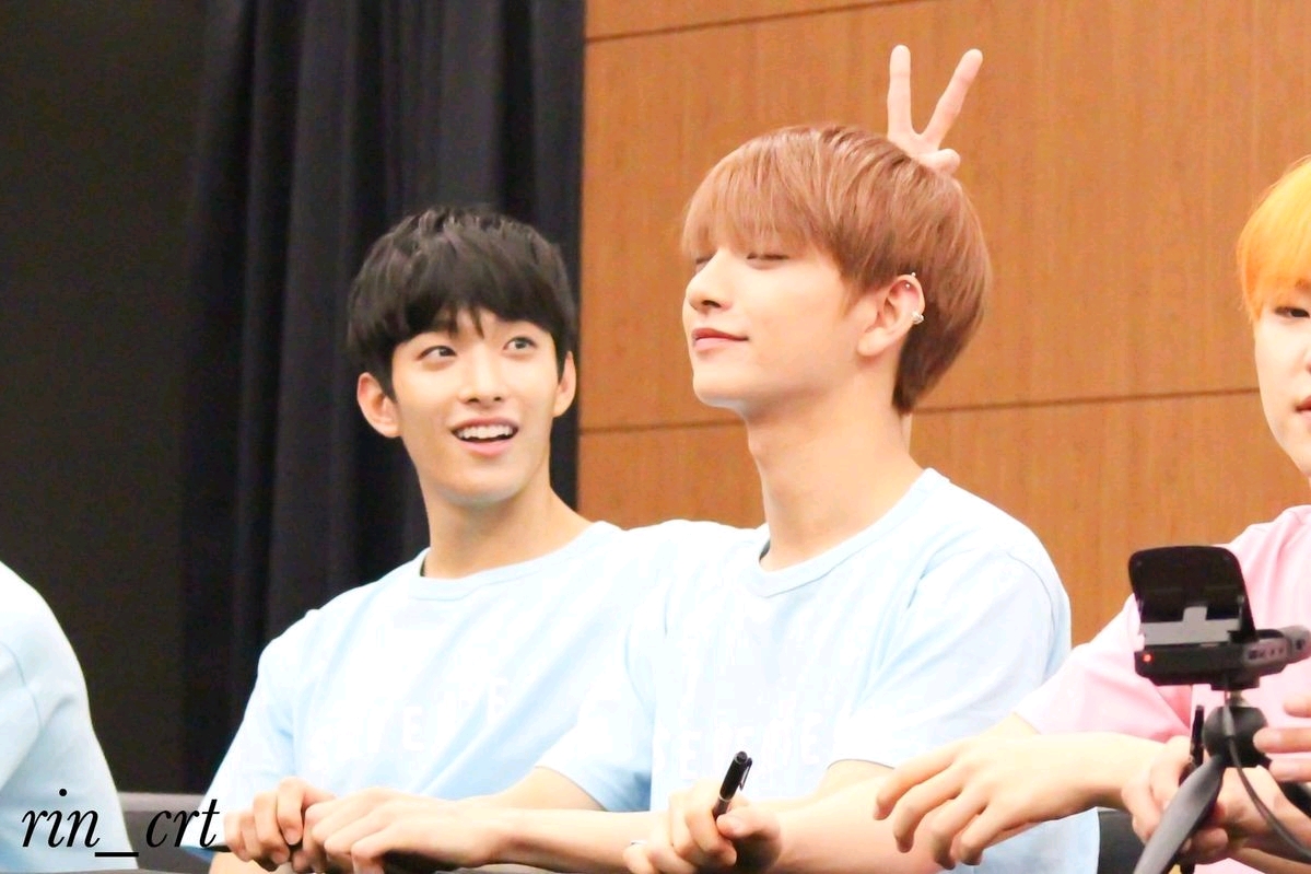 李硕珉x洪知秀牙刷喜欢你是个人取向