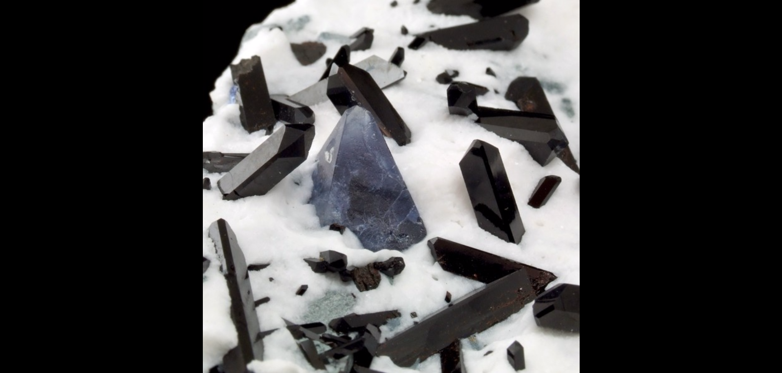 贝妮酱想要变得受欢迎——蓝锥矿(原石篇)