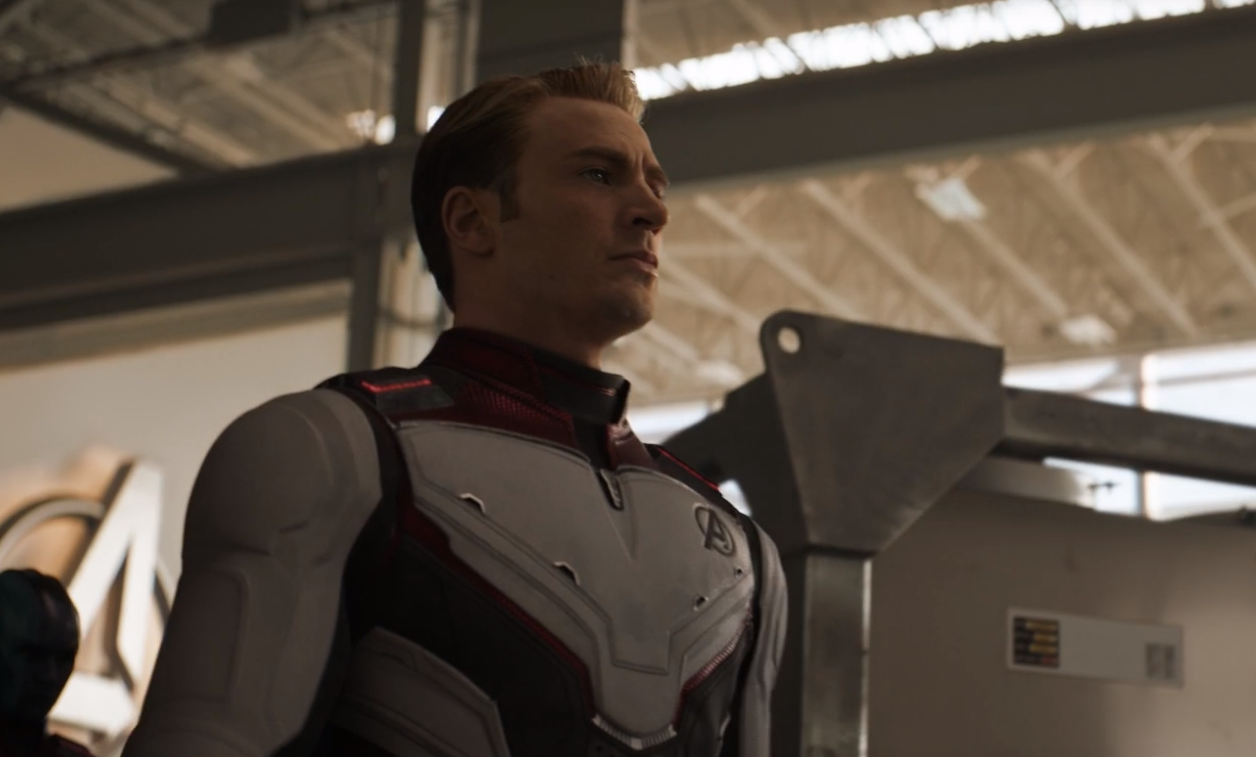 复联4新预告分析,全员量子战衣,钢铁侠回归,不