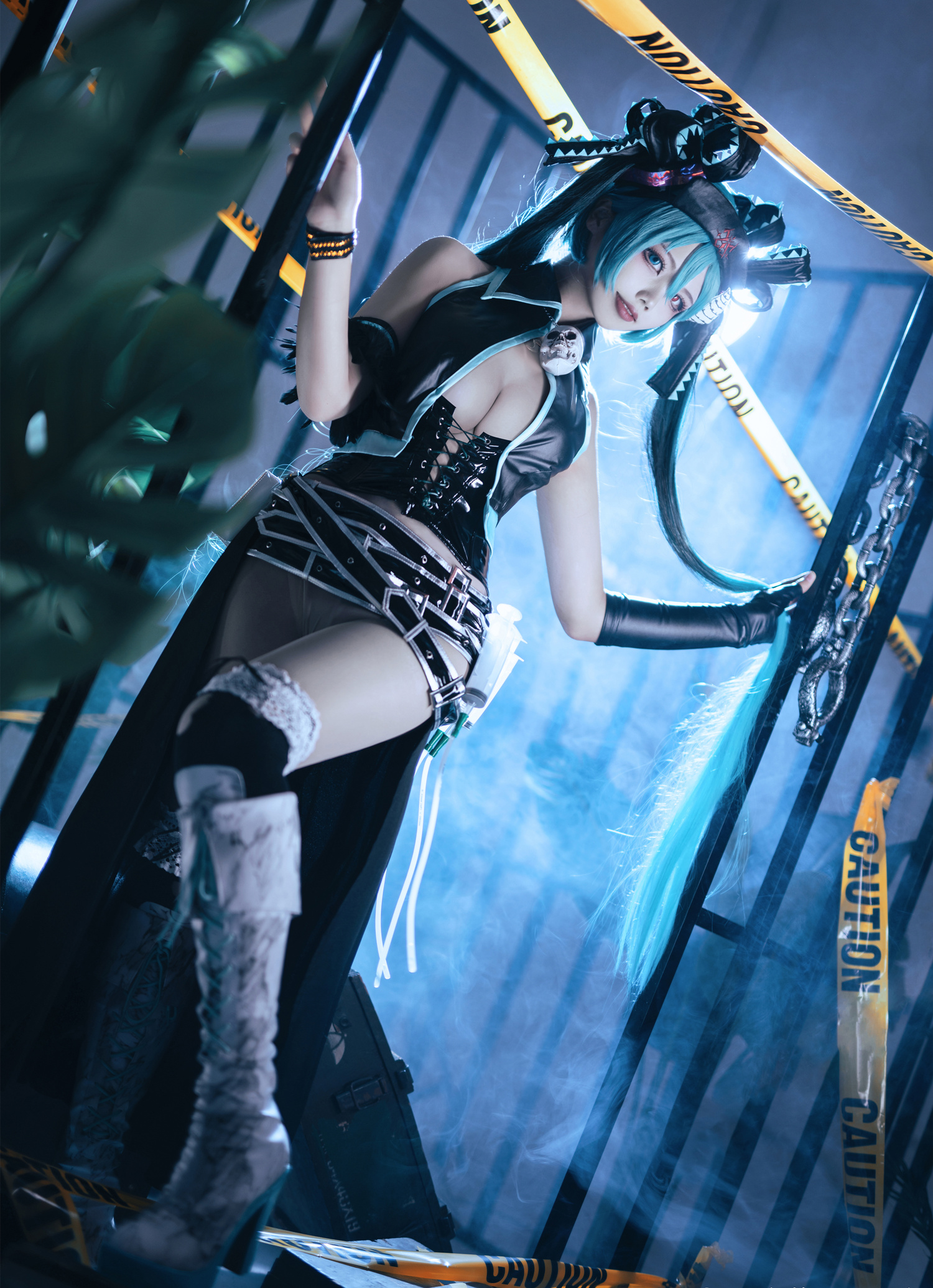 墨色的团子_墨舒初音未来骸音钙cosplay2