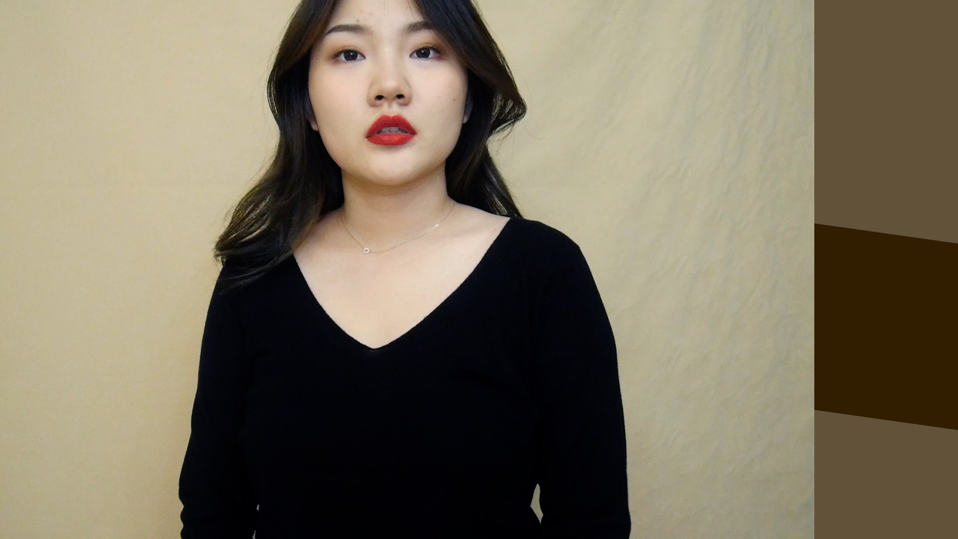 微胖女孩的秋天|15件秋装上身|100块买到3件HM【爱吃】