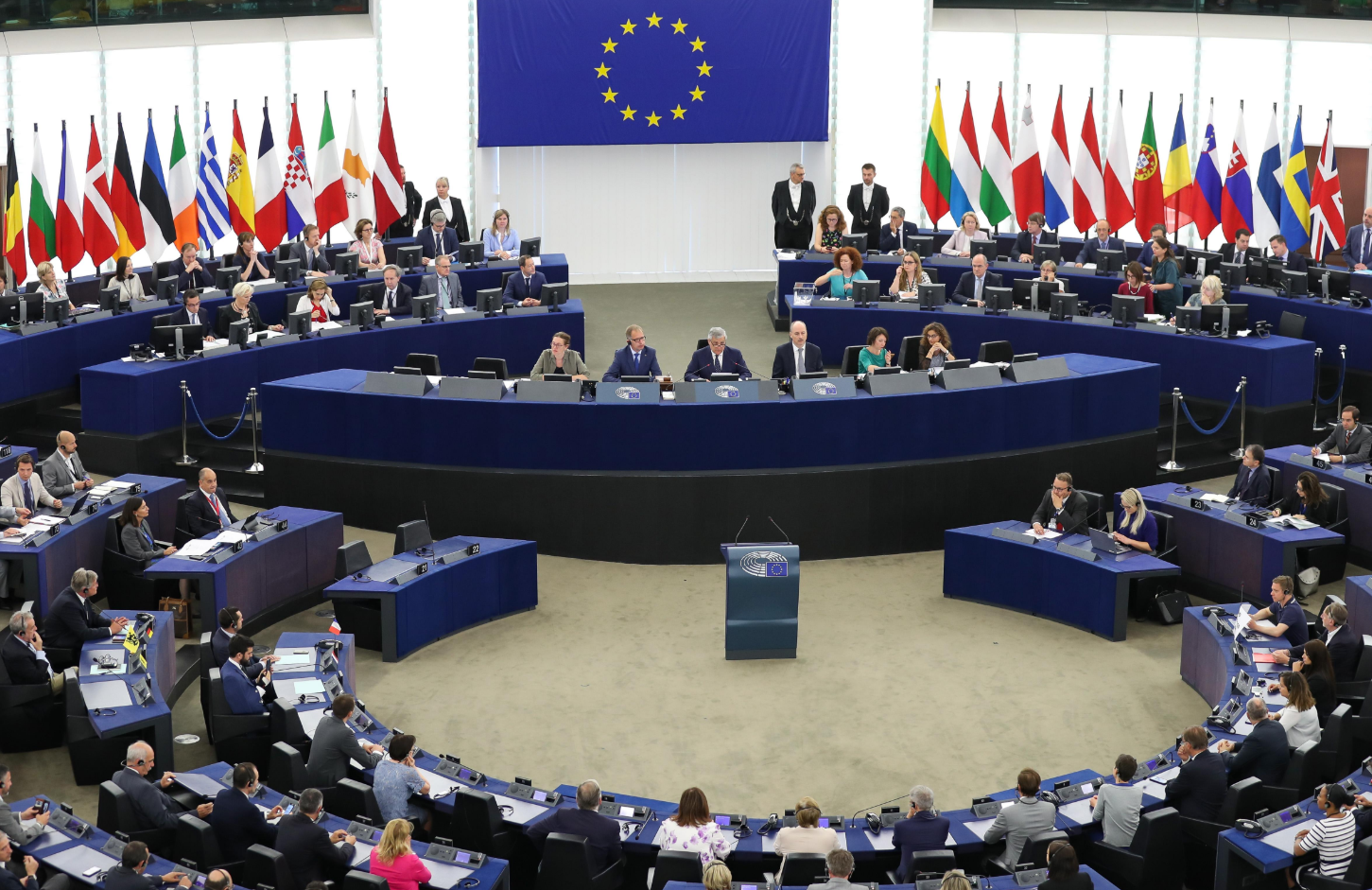 拜登口口声声说要与欧盟搞好关系真能置美国利益于不顾