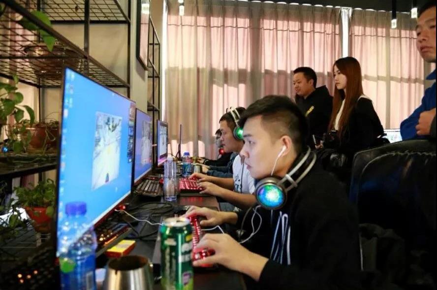 跑跑卡丁车职业车手用什么键盘