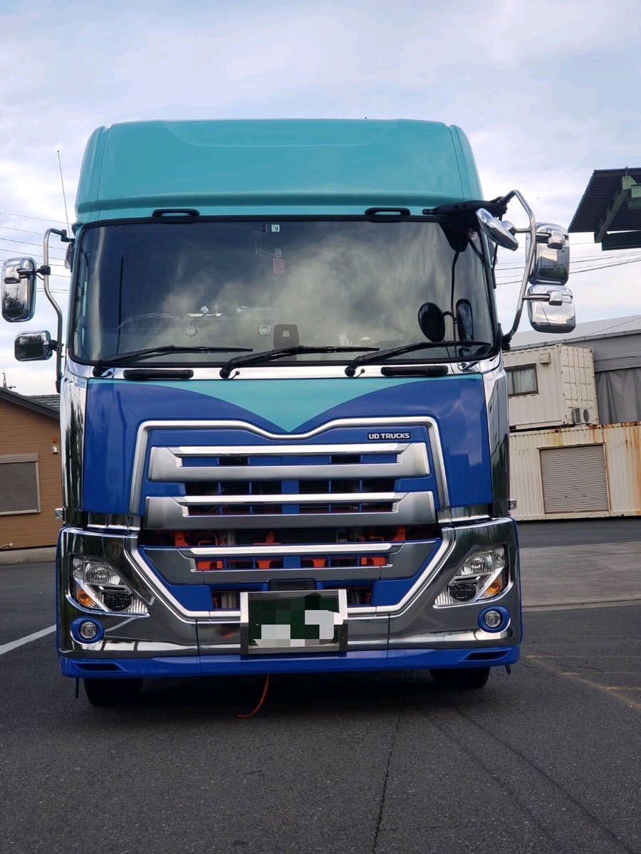 新款日产柴重卡 - 哔哩哔哩