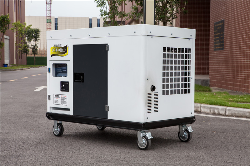 康明斯30kw静音柴油发电机