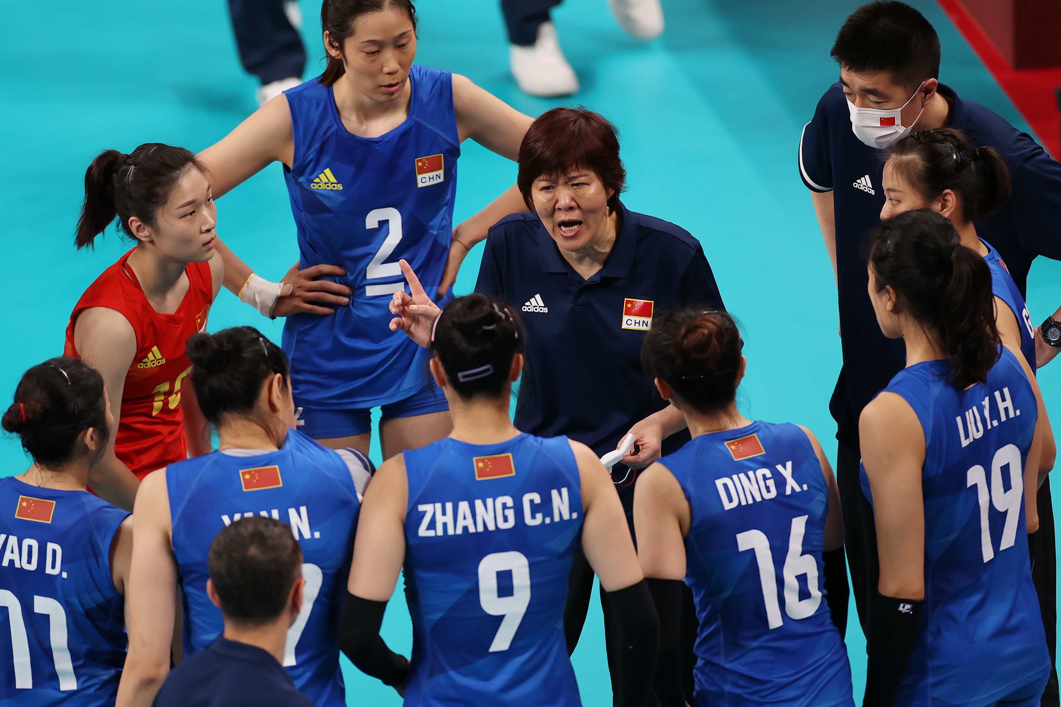 中国女排0-3不敌土耳其，对手的“樱木花道”曾是朱婷队友_比赛