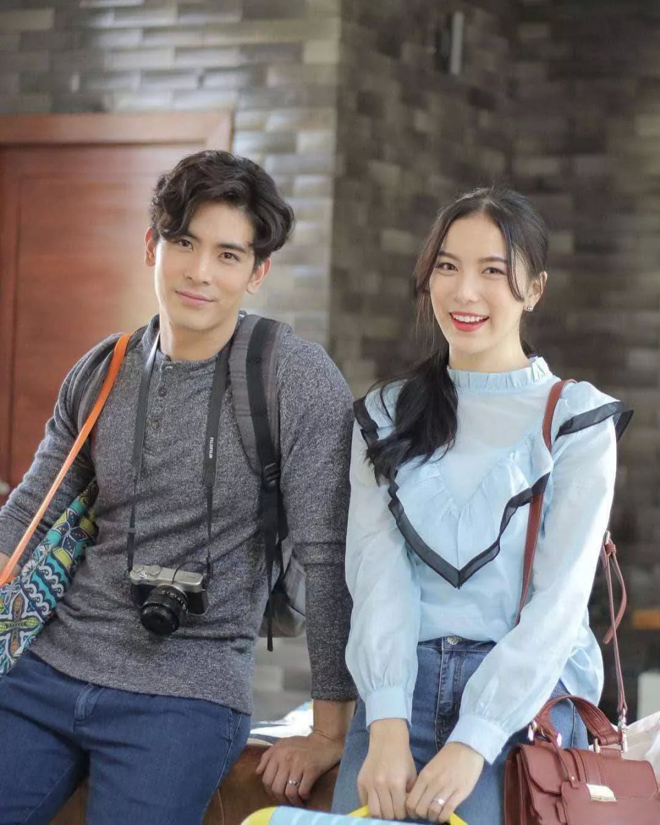 假结婚泰剧《你是我的毒玫瑰》,毒舌医生Son与美女明星Mook的故事!