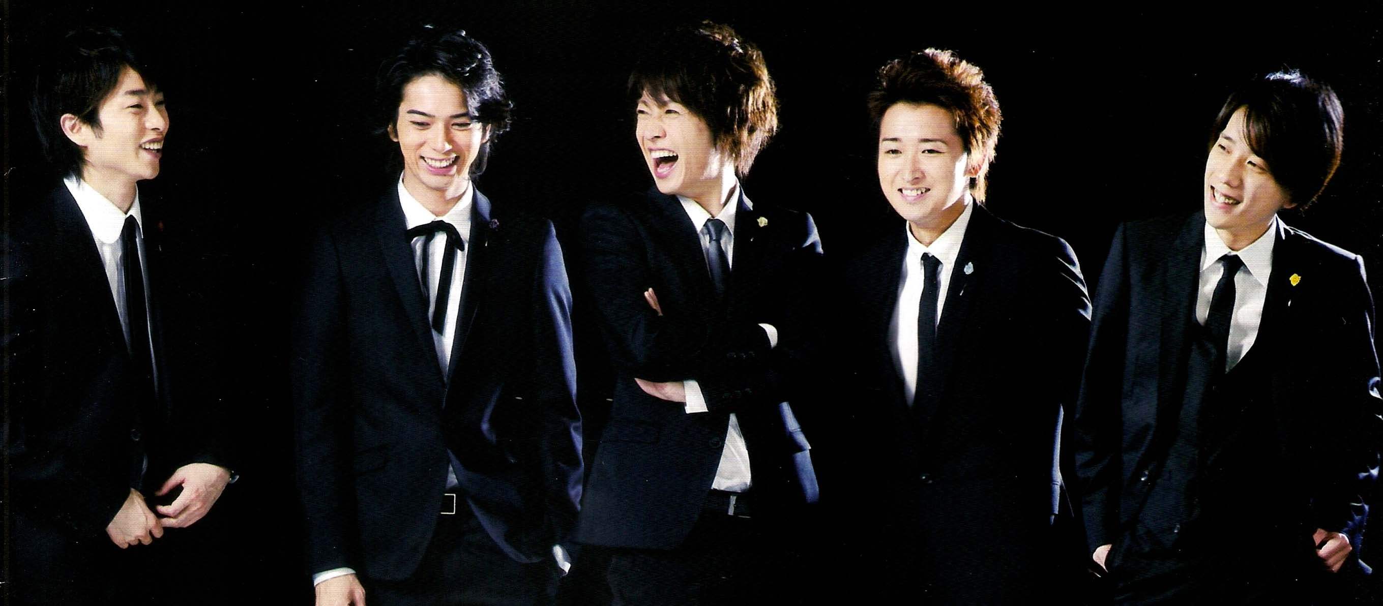 arashi由队长大野智,樱井翔,相叶雅纪,二宫和也,松本润5名成员组成,从