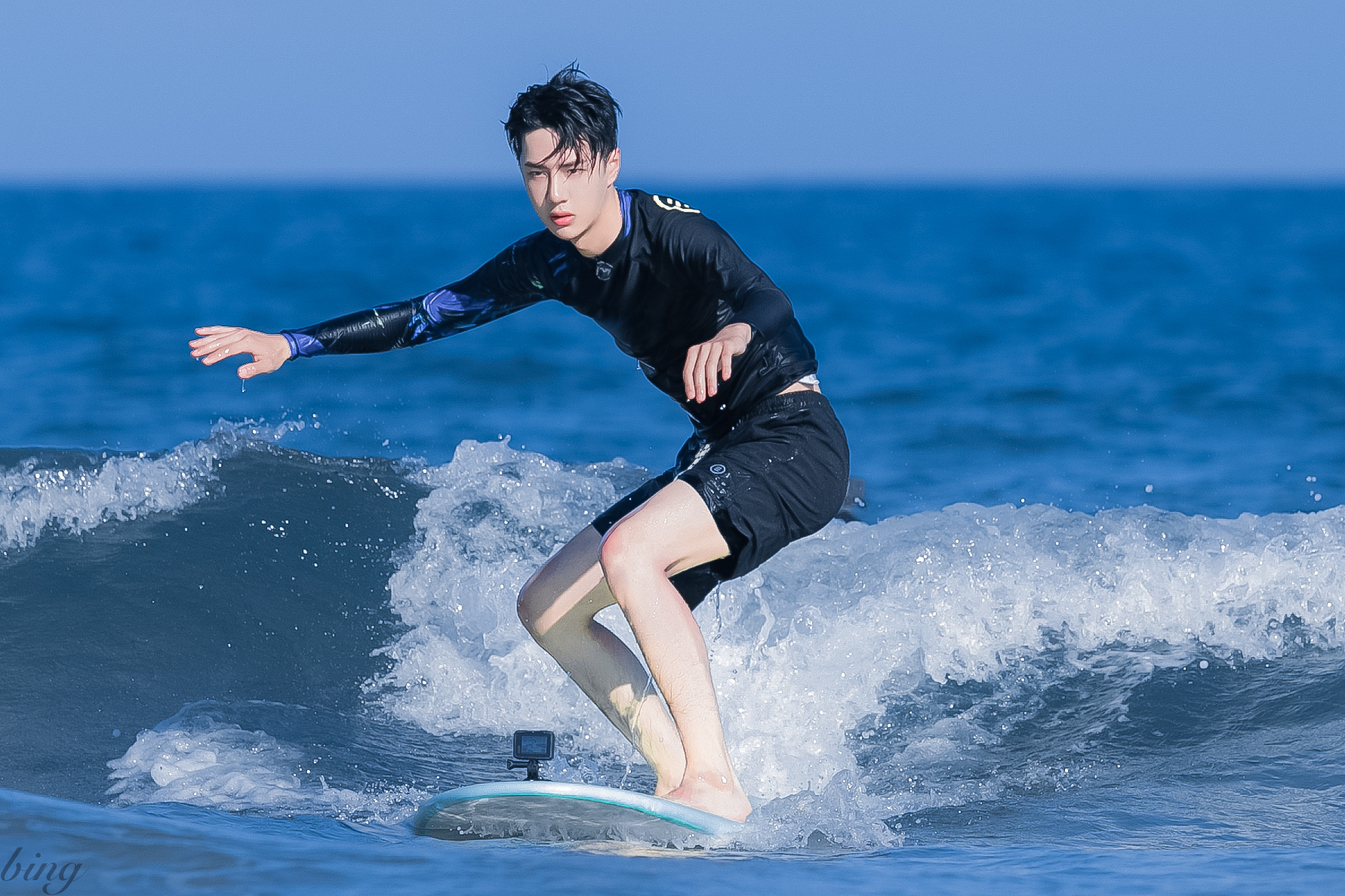 王一博# 综艺 | 夏日冲浪店   华彩少年   嗨唱转起来(2019 - 2021)