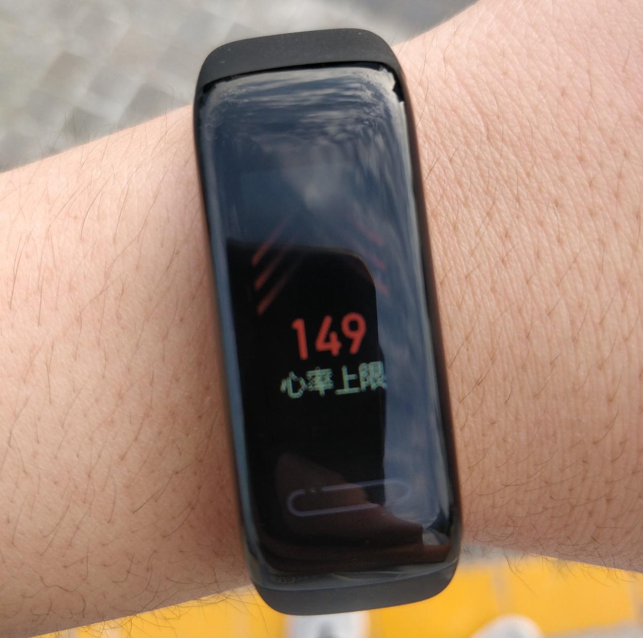 堪比医用心率测试仪的智能手环?乐心手环5S评