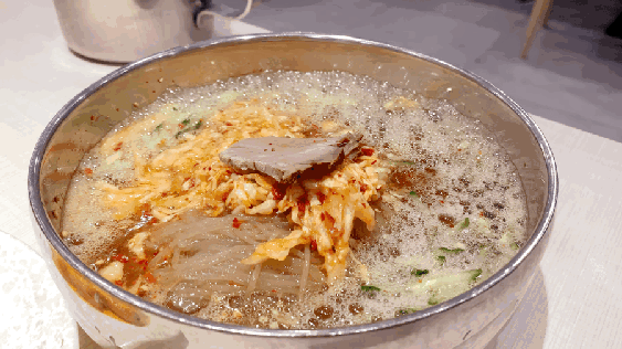 冰可乐冷面无敌了,清爽解腻开胃神器 - 哔哩哔哩