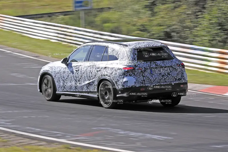 大改款glc纽北赛道测试谍照曝光 新增七座车型 或明年初发布 哔哩哔哩