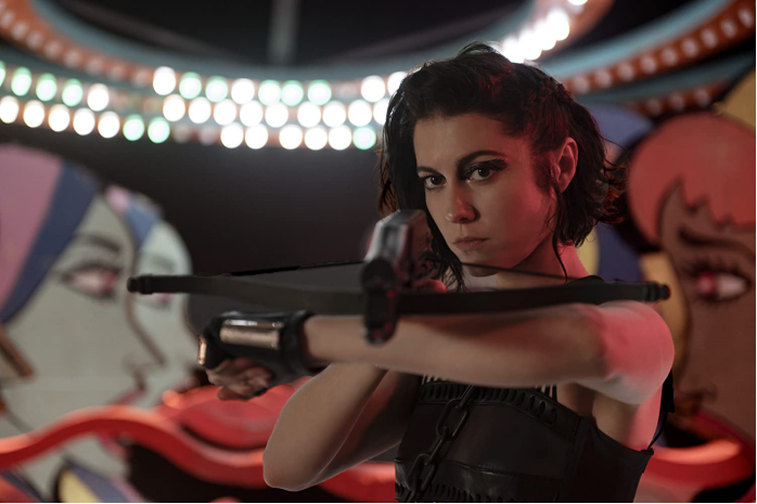 jessica de gouw在美剧《绿箭侠》的第一二季也扮演过女猎手