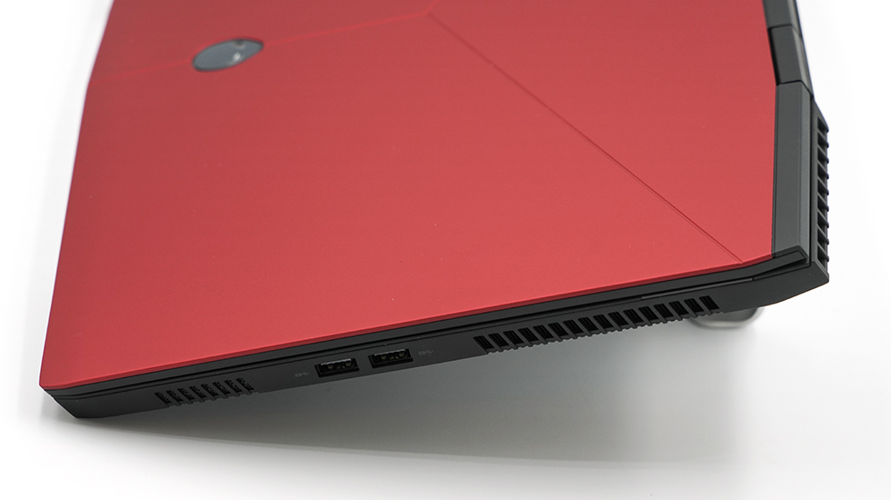 全新轻薄系列外星人alienwarem15星云红首发开箱评测