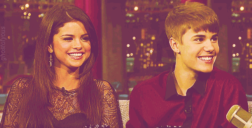 就这样当时好莱坞最著名的金童玉女产生了,渐渐这一对人气偶像的cp粉