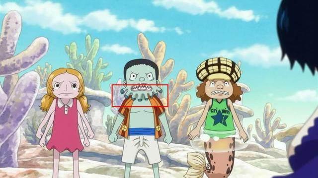 路飞被暴君熊拍到了女儿岛,排斥男性的历史环境下,路飞只能到处躲藏