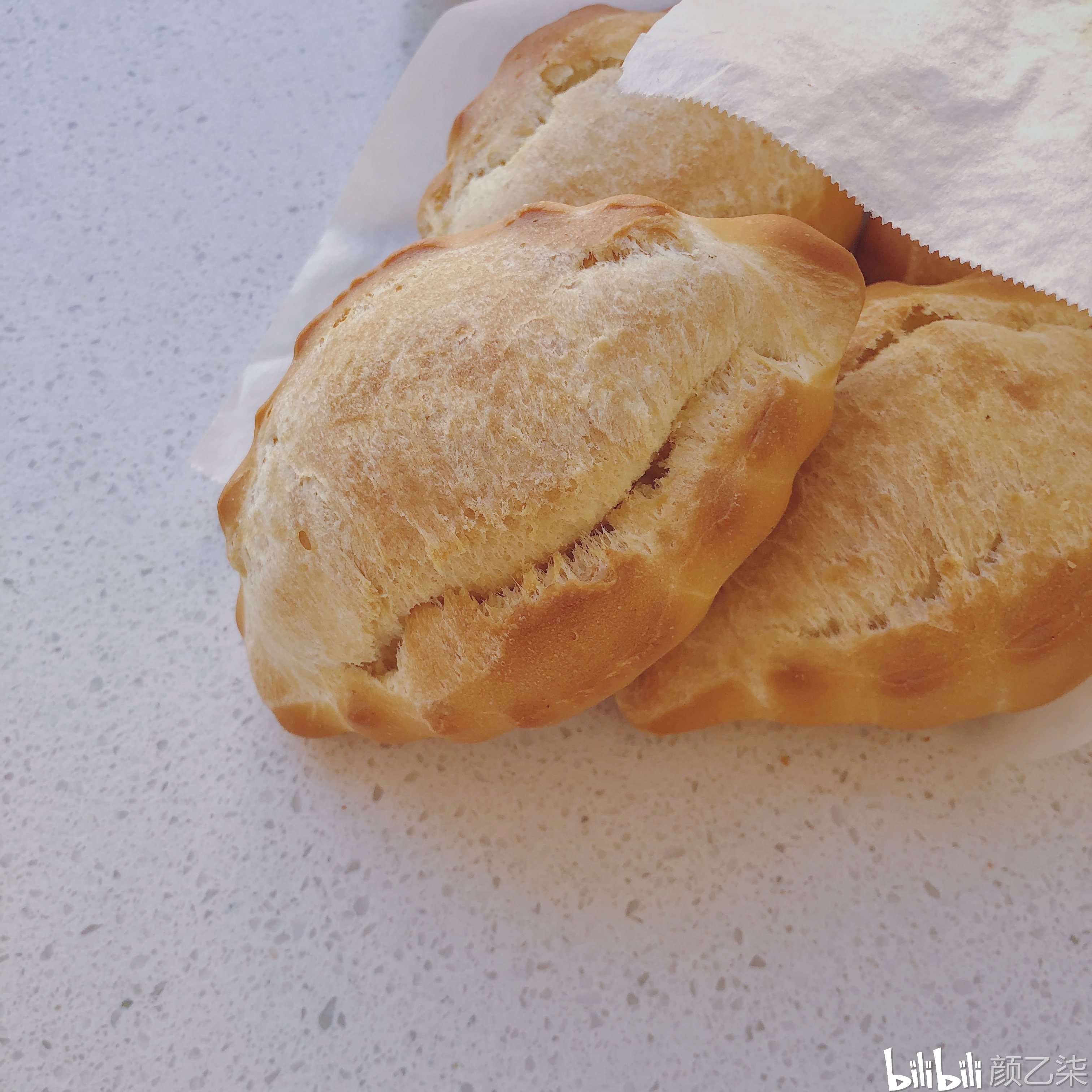 羅宋麵包 – 麥坊西點麵包