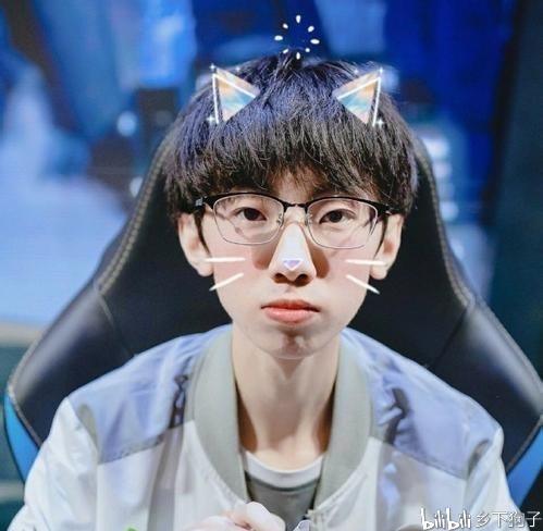 IG宝蓝被封广寒仙子,竟和厂长梗有关,网友:都