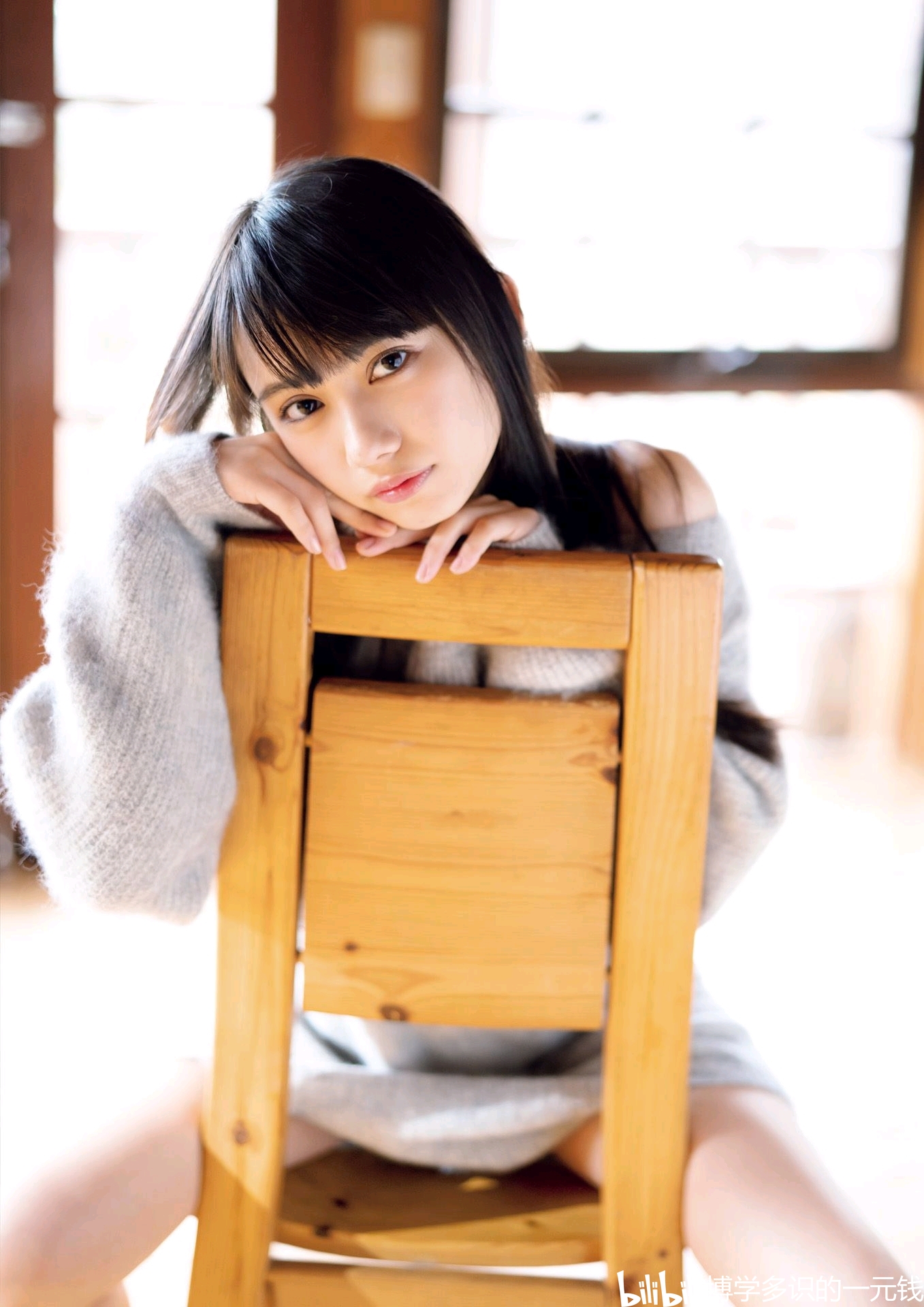 黑崎蕾娜1st写真「丽」 - 哔哩哔哩