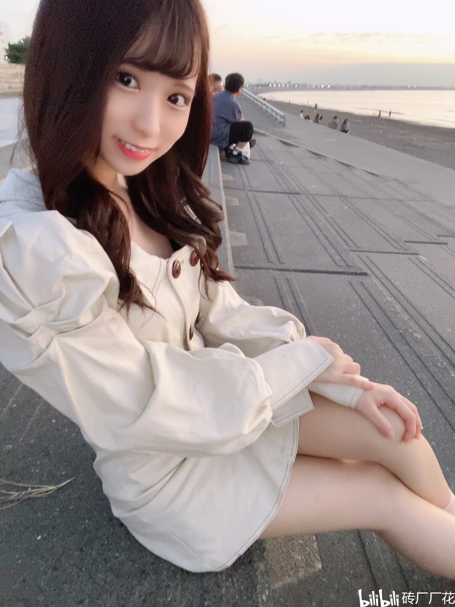 日本女演员26天音ゆいamaneyui