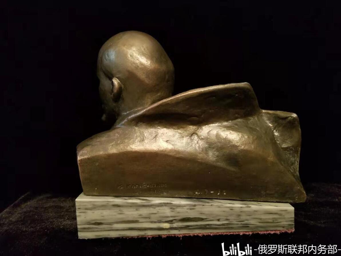 曾经的苏联雕像、列宁雕像如今何在？ - 哔哩哔哩