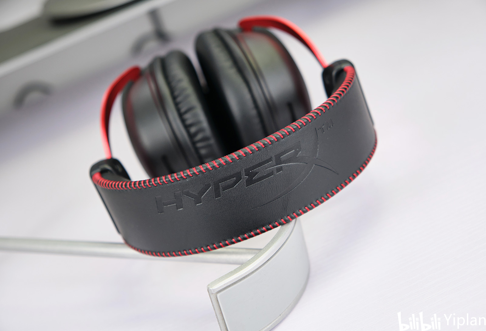 一朝破茧终成蝶既是蜕变也是升华hyperx飓风无线版耳机