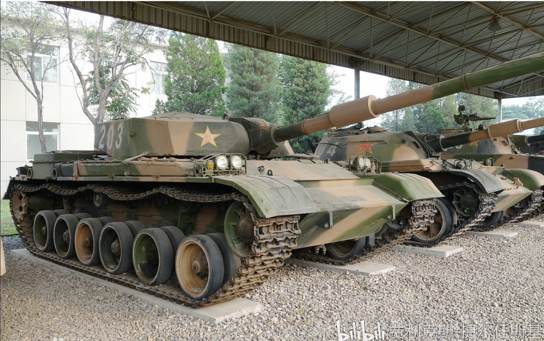 赶超一流一战争雷霆可能要氪出肝的载具85ii85iia式主战坦克