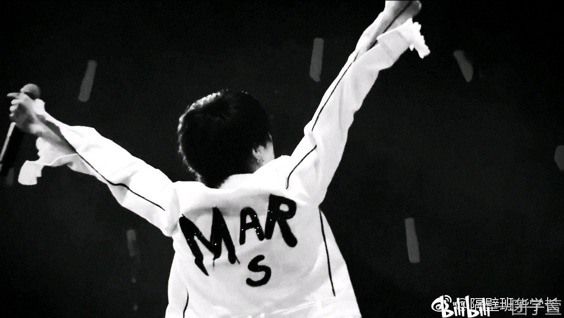 你们要的华晨宇高清原图 超多预警 wifi进 4g绕行!