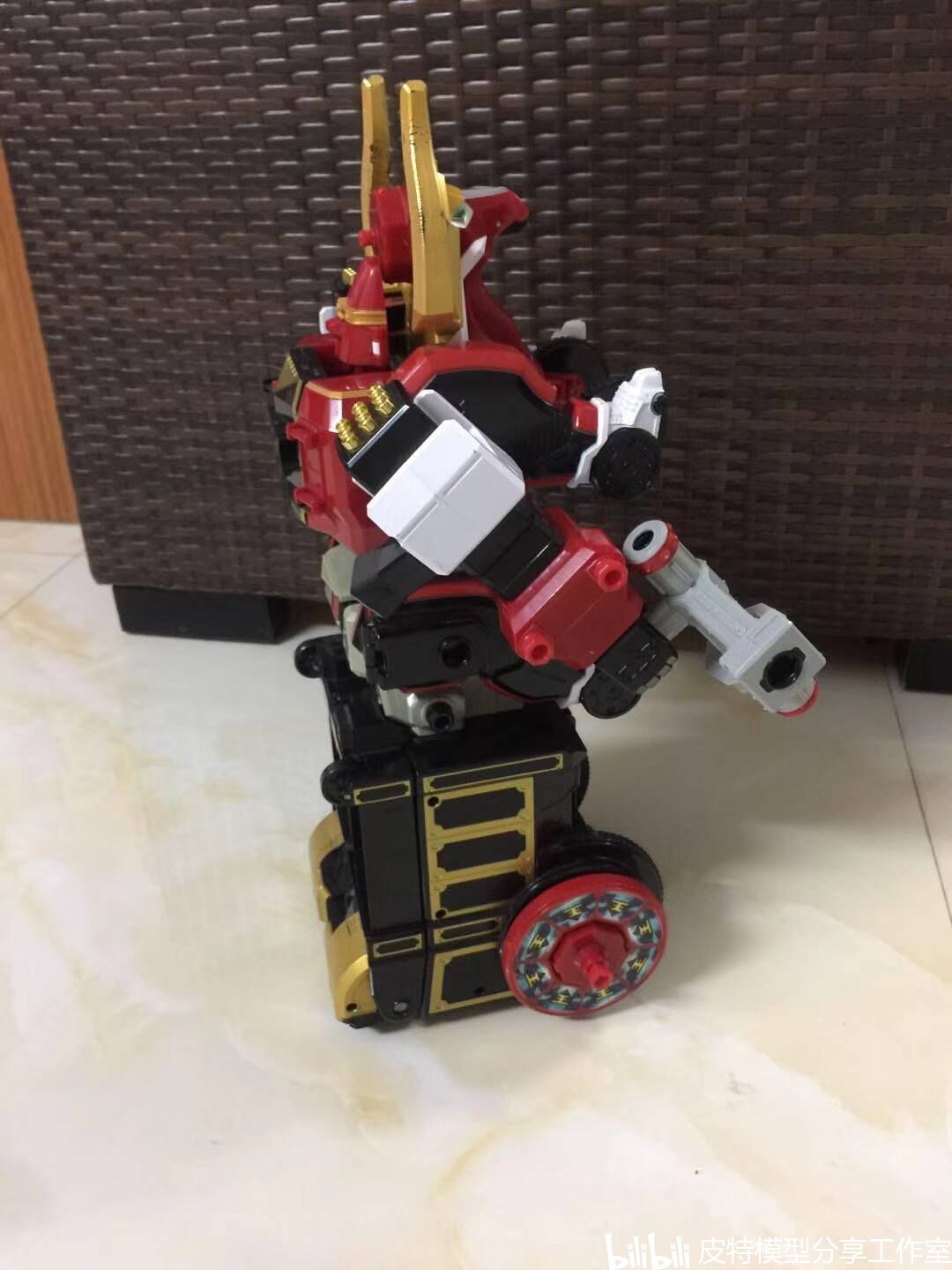 新入玩具:牛折神dx