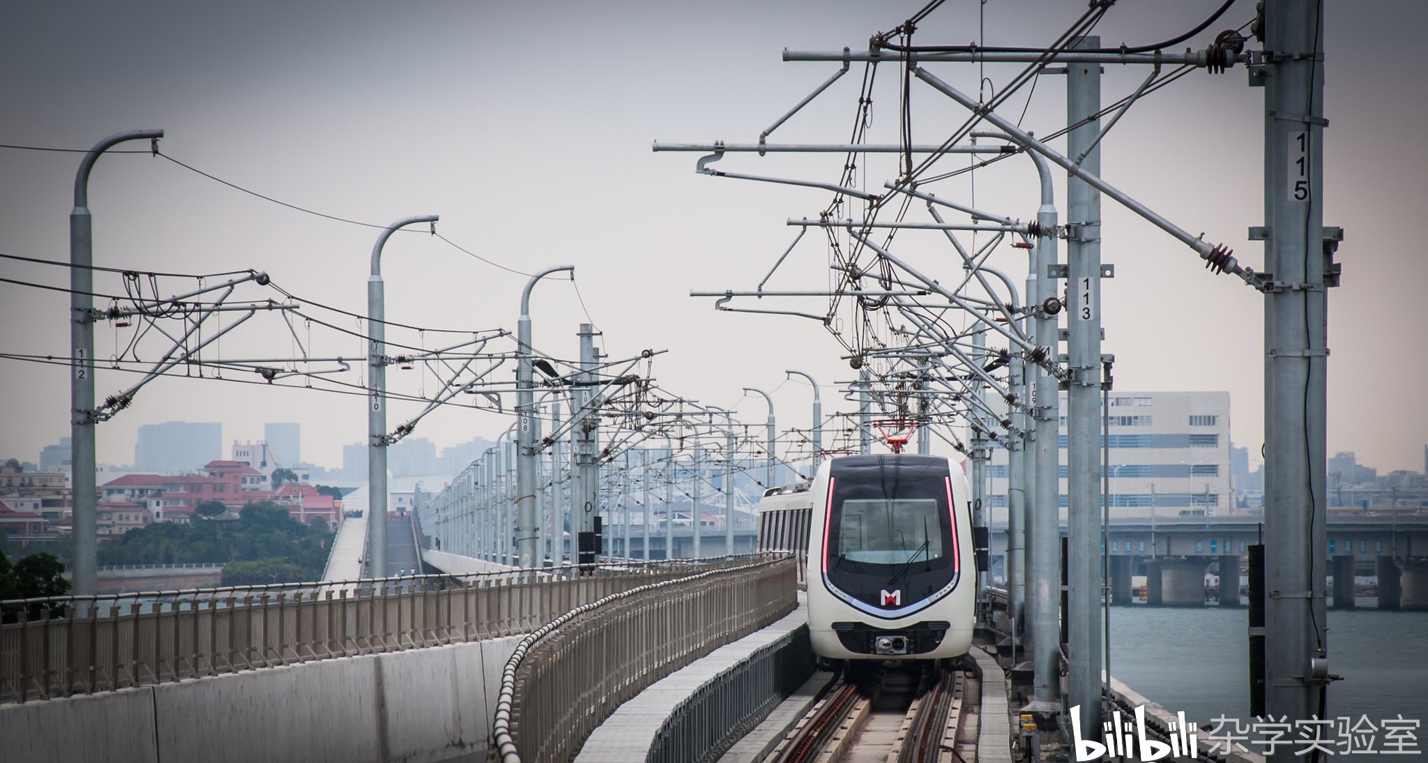 呼和浩特开通全球首列多线多系统“城轨云”号列车 华为行业客户成功案例