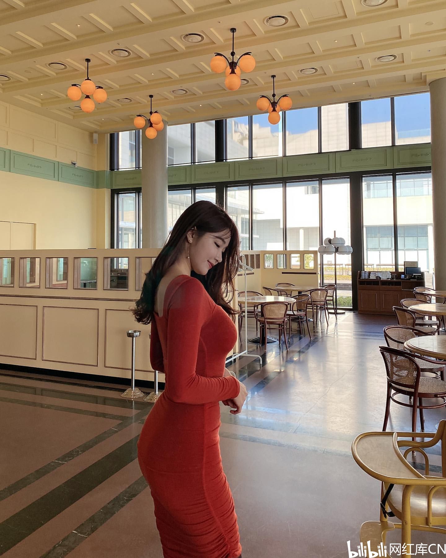 韩国网红性感辣妈ohttomom甜美火辣 - 哔哩哔哩