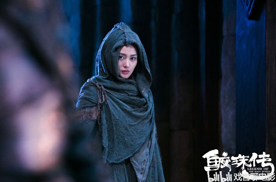 张天爱饰演出尘脱俗的女捕快,2017年的鲛珠传,开辟了一个新九州