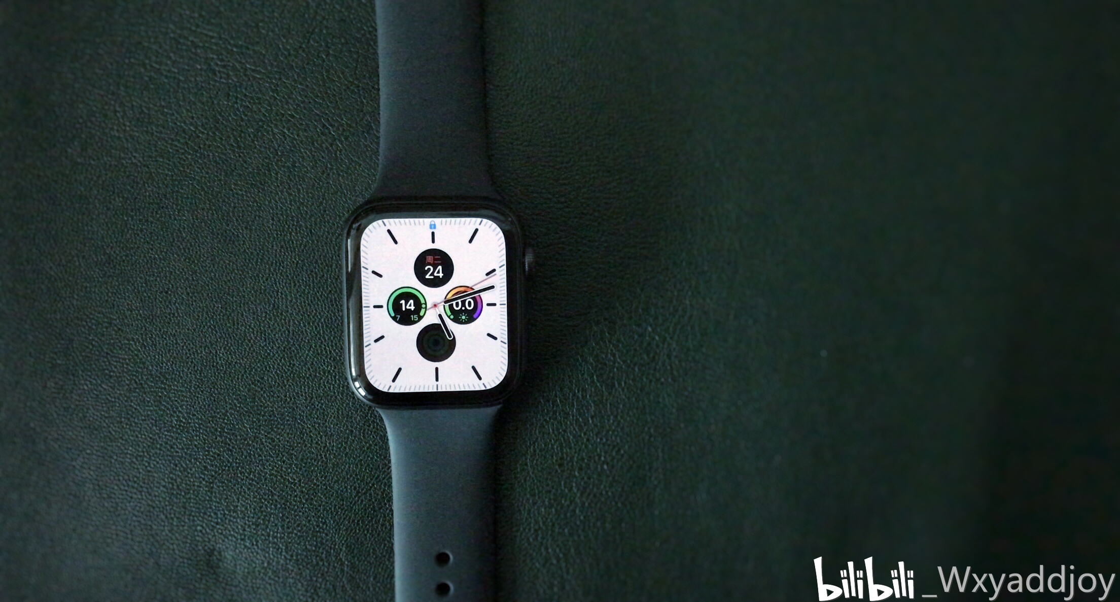 Apple Watch S5开箱以及初步使用感受 - 哔哩哔哩