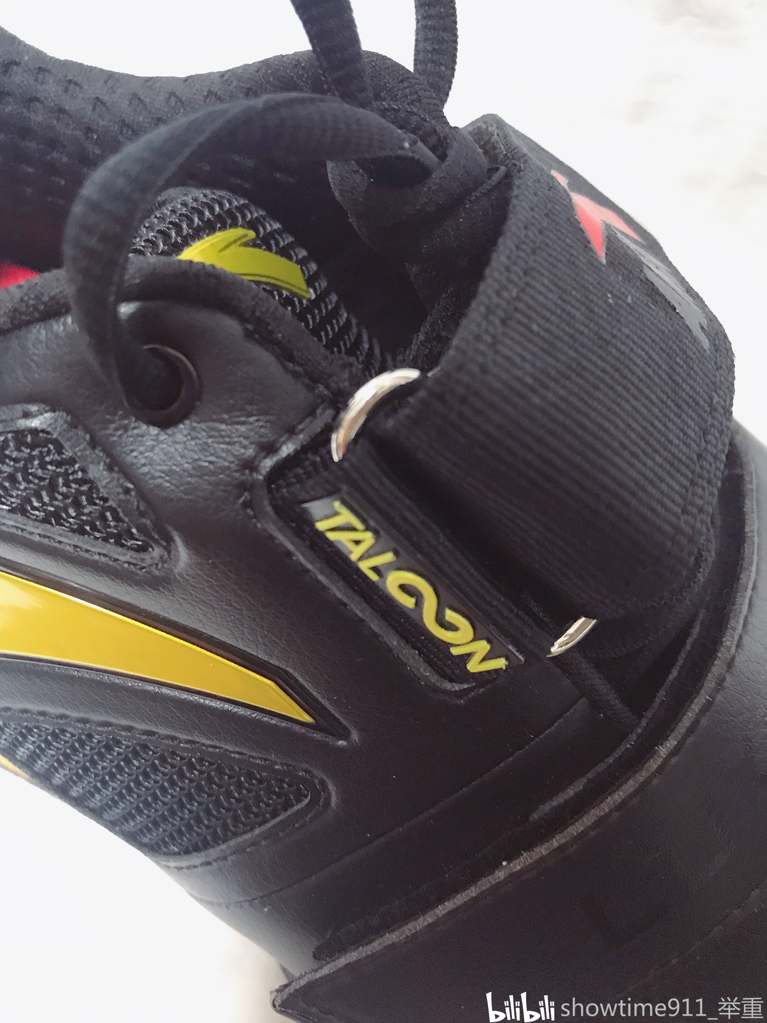 不敢花钱的时代安踏怎么还在进攻？