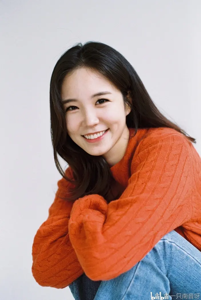 张睿元播音员加盟tvn 三个傻瓜 担任mc 哔哩哔哩